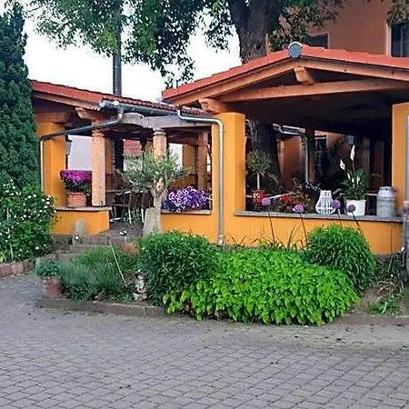 Hotel Und Al Dente