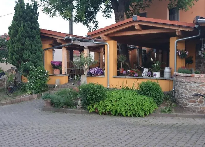 Отель Und Al Dente Nunchritz